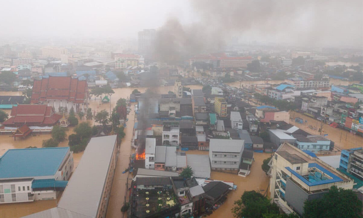 Thailand begins cleanup after worst flooding in decade