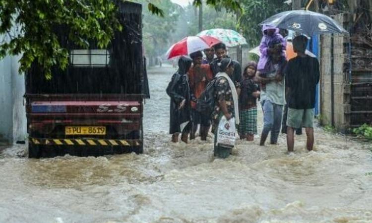 Sri Lanka flood, landslides toll rises to 123: official
