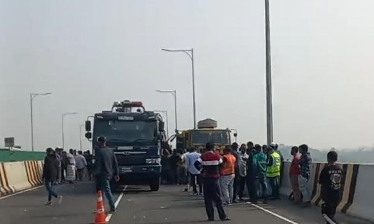 3 killed, 15 injured in Shibchar road accident