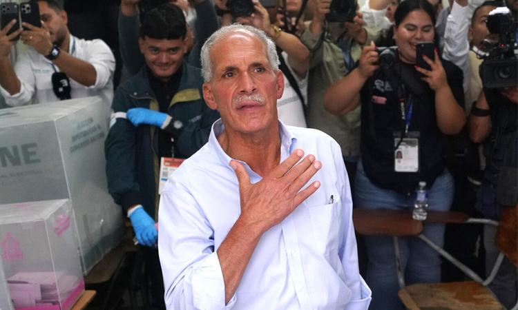 Under Trump pressure, Honduras vows accurate vote count