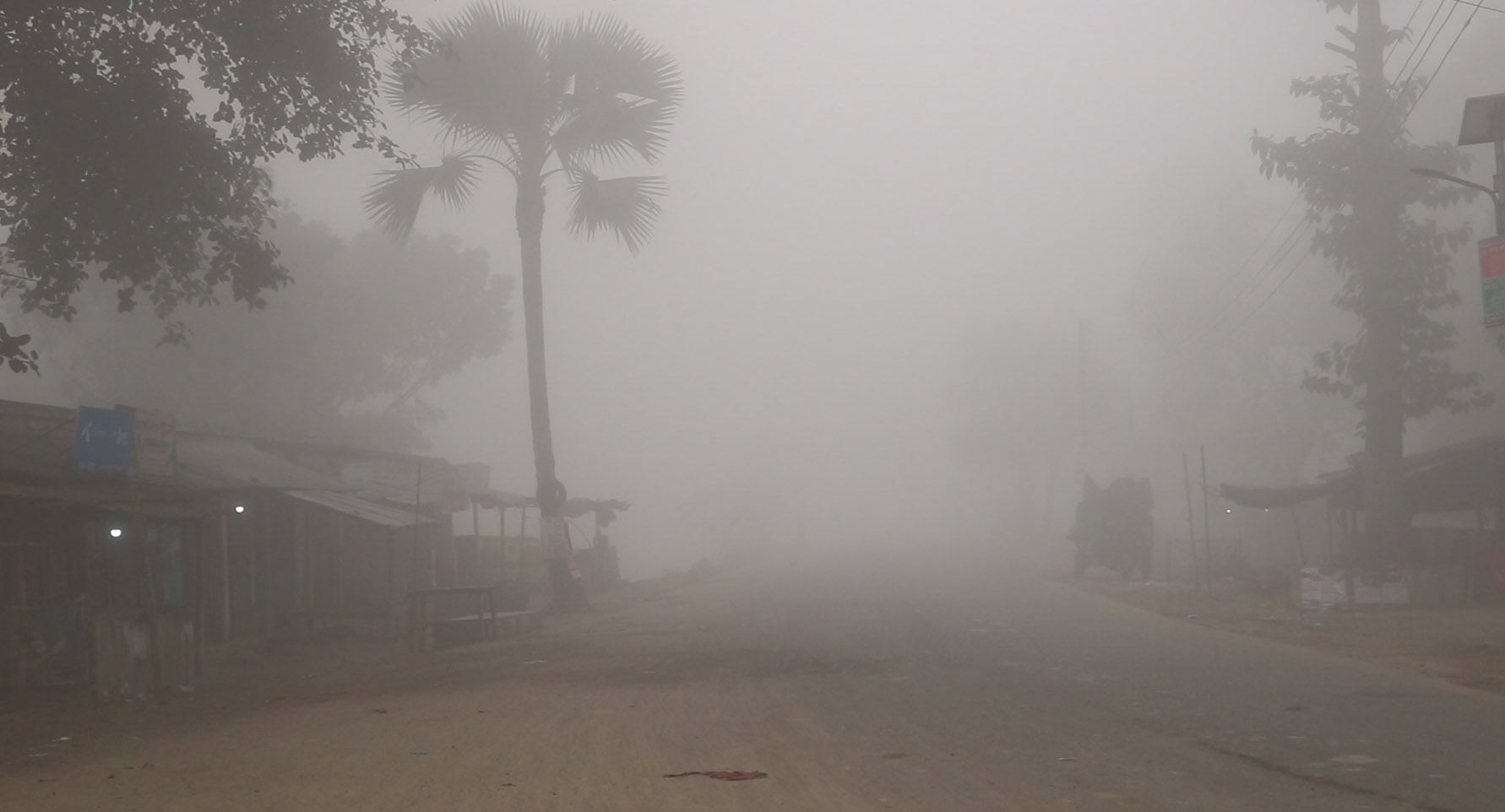 Cold wave intensifies in Naogaon as temperature drops sharply 