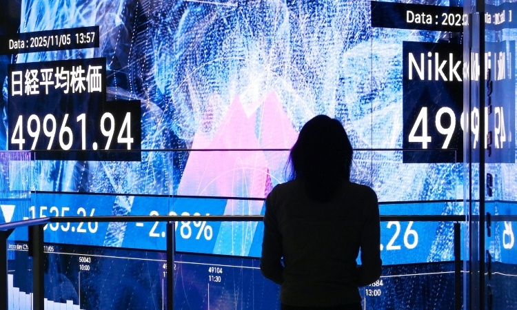 Asian markets stumble as traders struggle to hold Fed cut rally