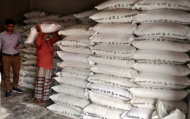 Large stock of fertilizer seized from secret warehouses in Jhenaidah