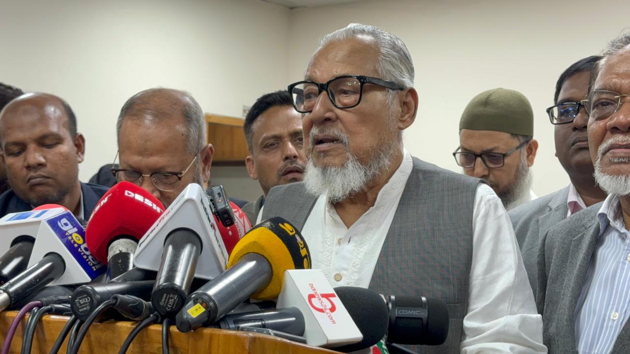 BNP stresses timely elections in meeting with EC: Nazrul Islam Khan