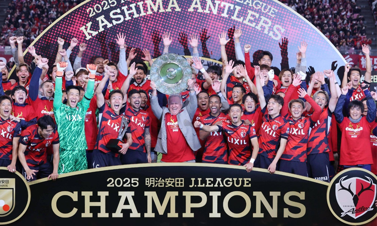 Antlers win Japan title again in nerve-shredding finale