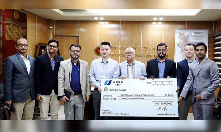 Adviser Faruk receives Tk 24 lakh donation for CA's relief fund