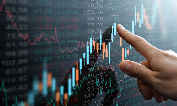 Price fall in large-cap drives stocks down