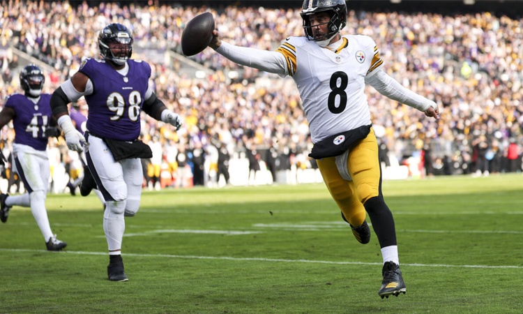 Steelers battle past Ravens, Allen leads Bills comeback over Bengals