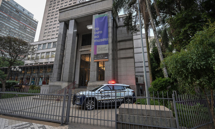 Eight Matisse engravings stolen from Brazil library