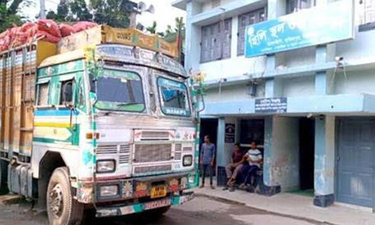 150 tonnes onions imported from India through Hili port 