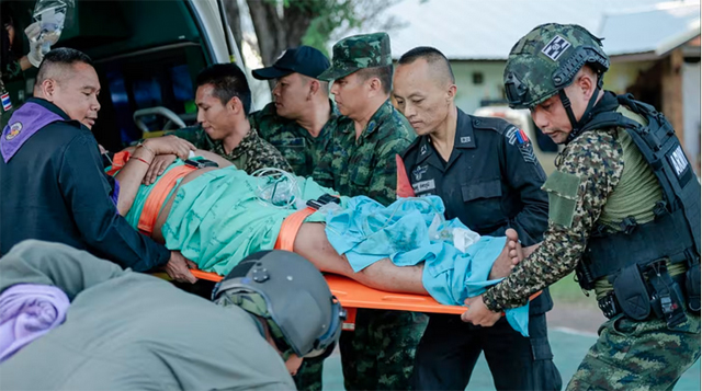 Cambodia 'retaliated' in border clashes with Thailand: ex-PM