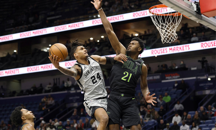 Suns, Spurs win in last tuneups for NBA Cup showdowns