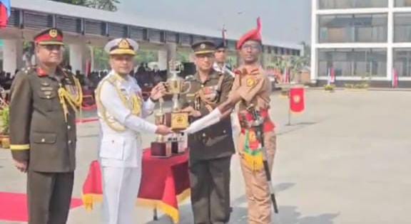 Navy Chief lauds BNCC's conducive role during country's crisis 
