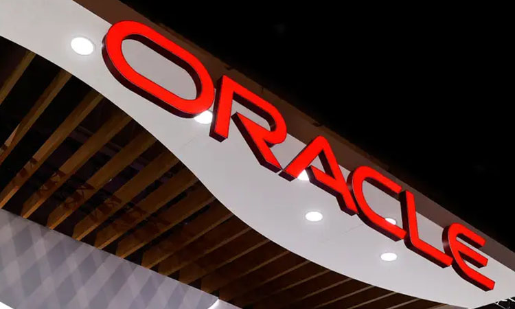 Oracle shares dive as revenue misses forecasts
