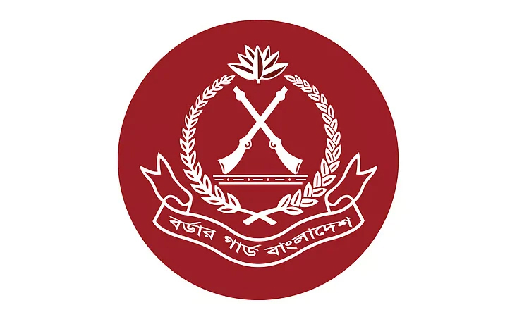 BGB seizes smuggled sarees in Kurigram