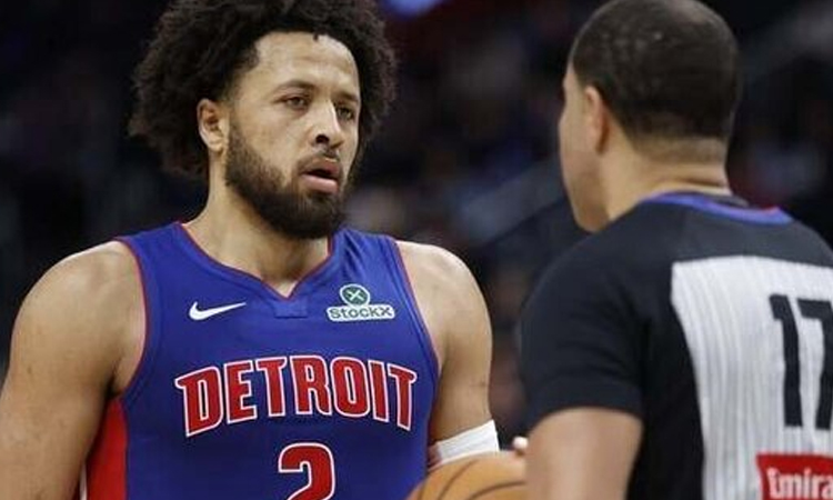 Dominant Pistons thrash Hawks to extend conference lead