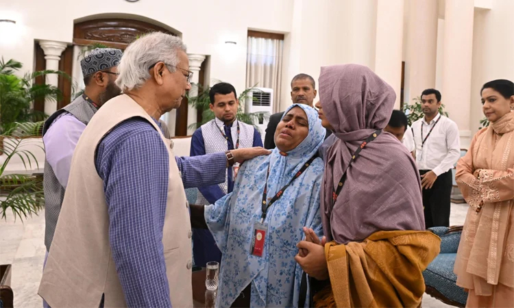 Hadi's family meets CA, assured of best possible treatment