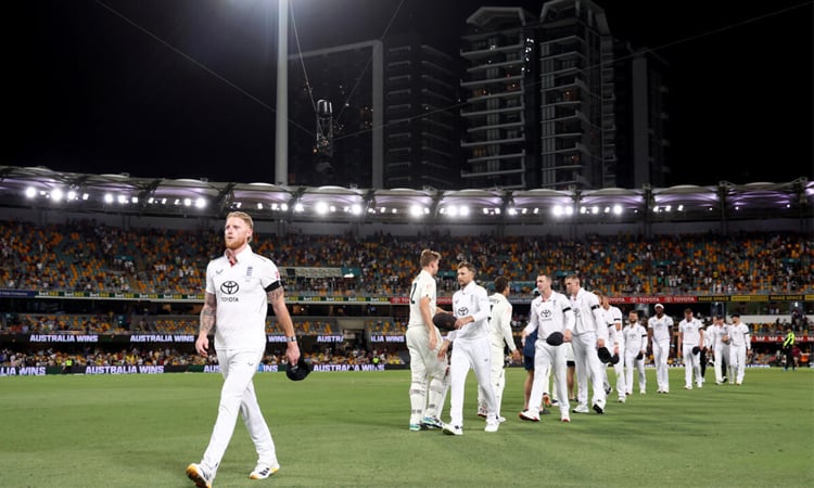 Desperate England looking for Ashes miracle in Adelaide