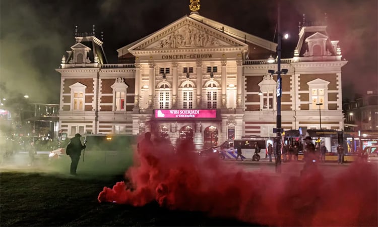 Dutch police arrest 22 at protest against Israeli cantor's concert