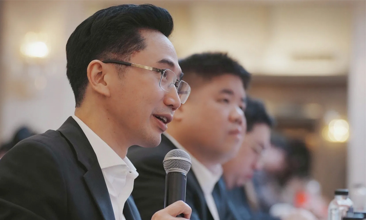 Thai party nominates ex-leader Thaksin's nephew as PM candidate