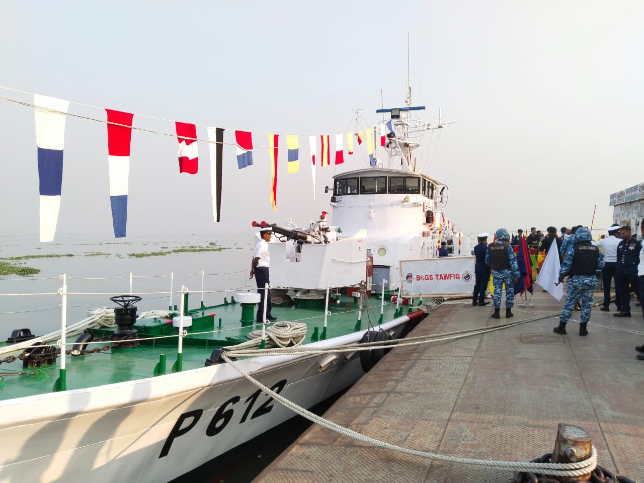 Coast Guard opens warship to public on Victory Day in Bhola
