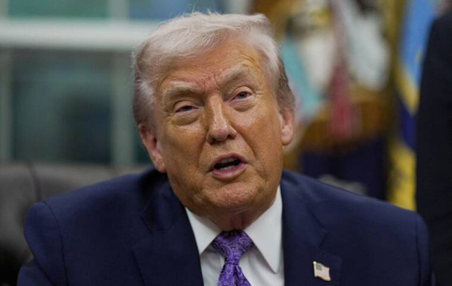 Trump imposes full travel bans on seven more countries, Palestinians