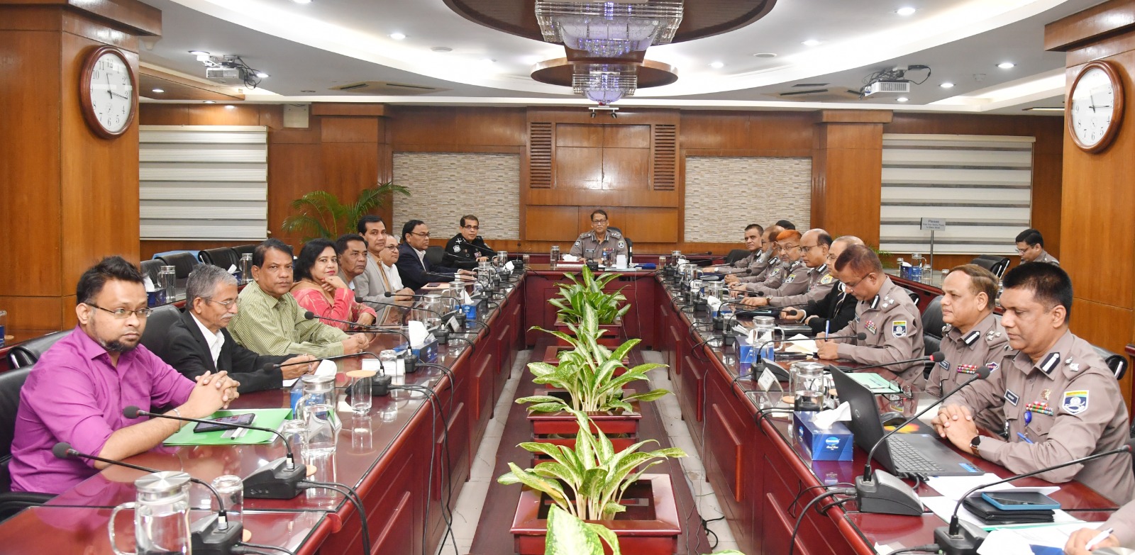 Police take special security measures for Christmas, 31st night