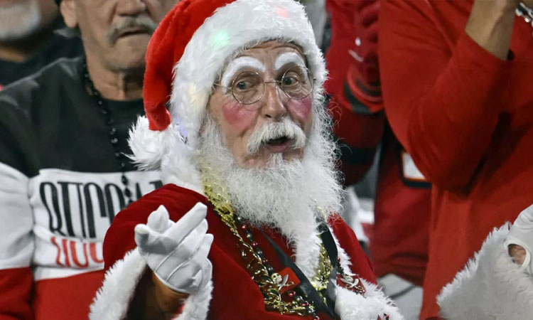 US stocks climb as markets hope for 'Santa Claus rally'