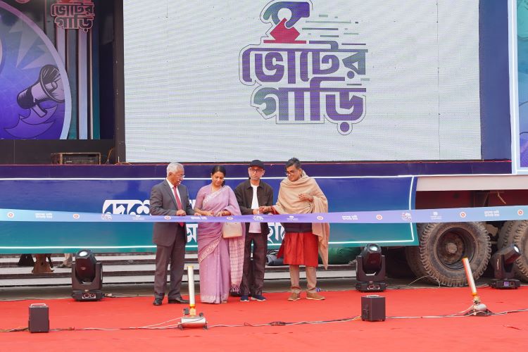 Govt launches ‘Voter Gari’