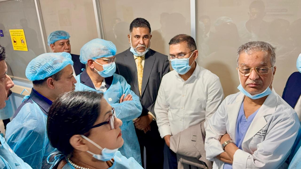 Tarique Rahman stays beside ailing mother at hospital 