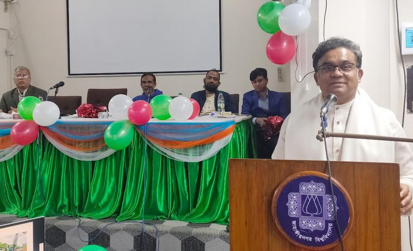 JUJA praised for objective journalism amid criticism: JU VC
