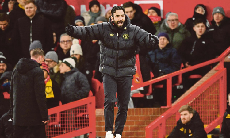 Depleted Man Utd 'lack quality', says Amorim