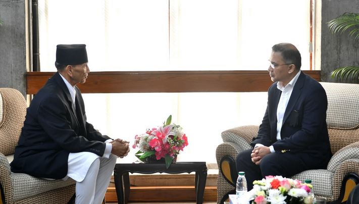 Nepal FM meets Khaleda Zia’s family members