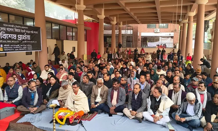 Special prayers held at Dhakeshwari Temple for Begum Khaleda Zia