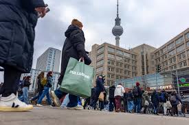 Eurozone inflation slows to 2% in December