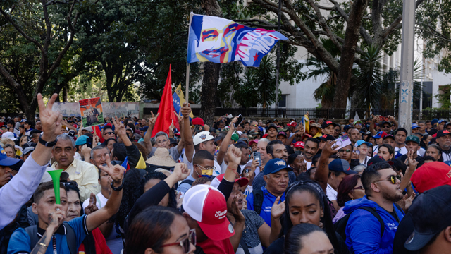 Rights group urges Venezuela to free detained journalists