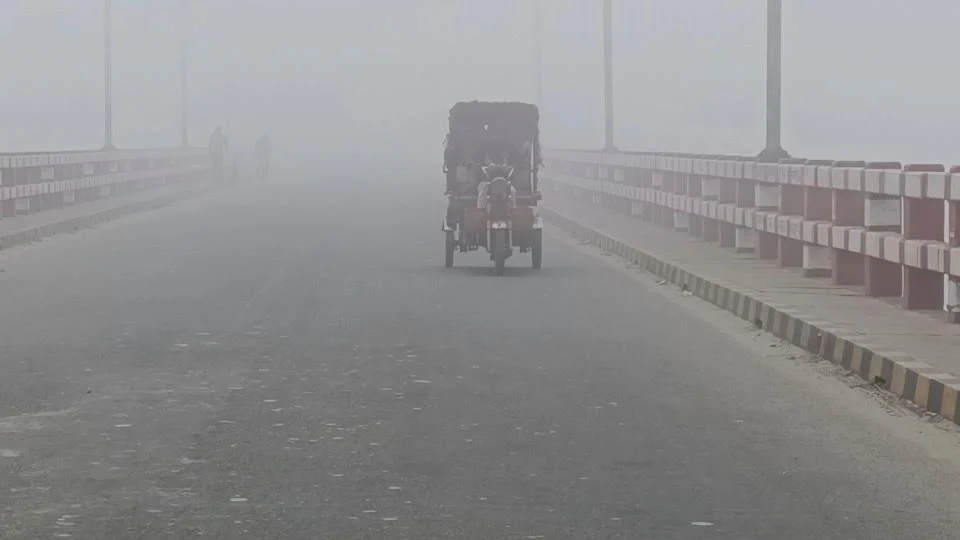 Temperature drops to 9°C in Kurigram, char residents struggle amid intensifying cold