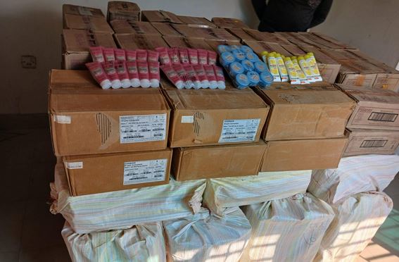 Two held with smuggled Indian cosmetics in Jamalpur