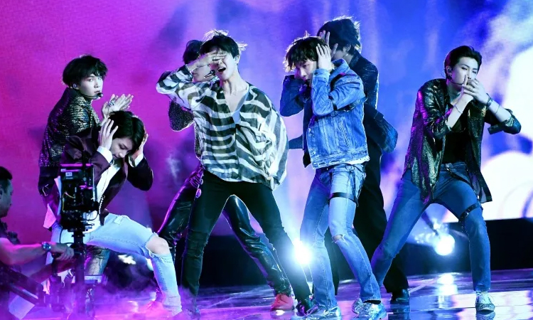 K-pop heartthrobs BTS to kick off world tour in April