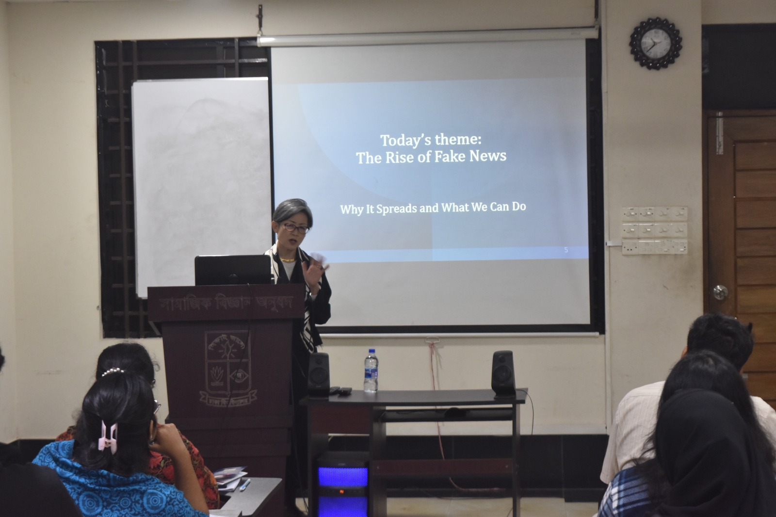 Two Japanese professors visit DU Television, Film and Photography dept