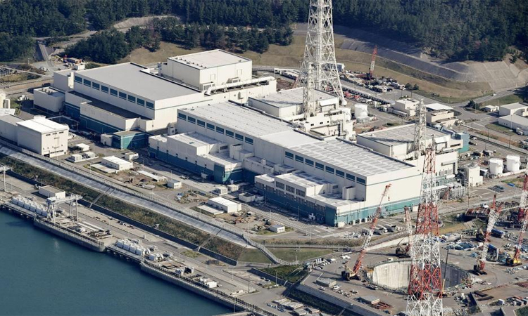 Japan to restart world's biggest nuclear plant Wednesday