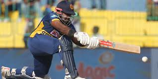 England spinners choke Sri Lanka to 219 in second ODI