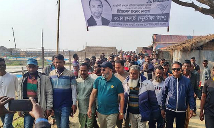 BNP candidate meets fishermen, pledges support in Dublarchar