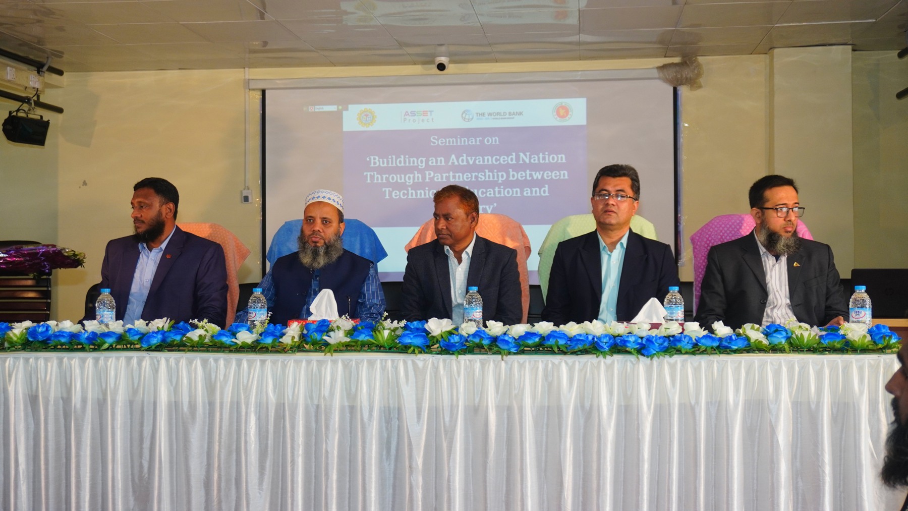 Survey Institute arranges job fair, seminar in Rajshahi