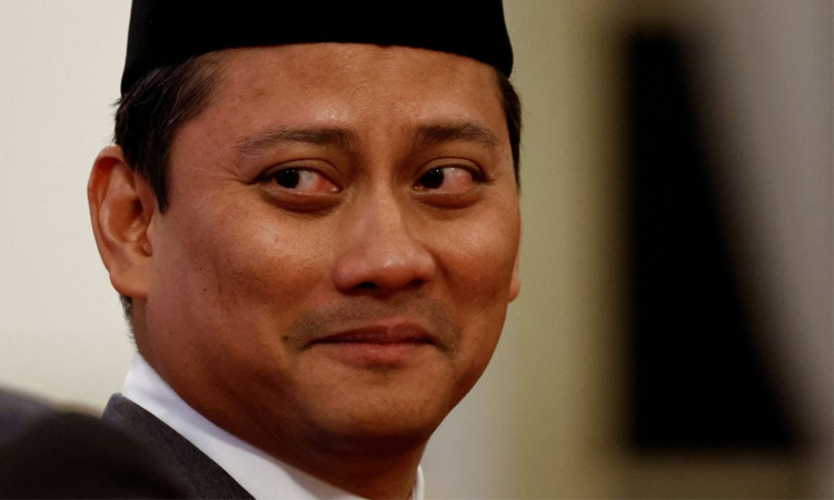 Indonesia parliament confirms president's nephew to central bank board