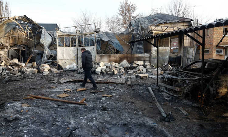 Russian strikes kill 2, wound nearly two dozen in Ukraine