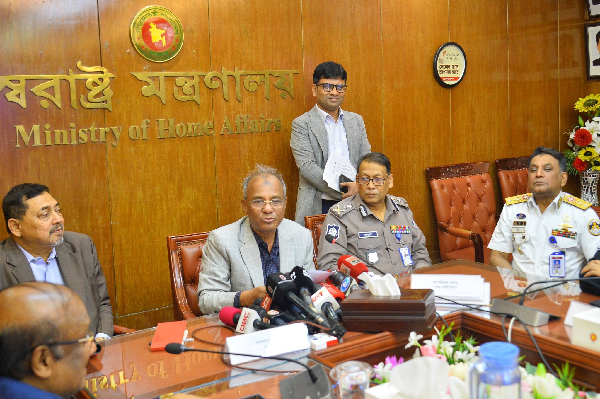 Jahangir asks for intensified security vigil during polls campaign