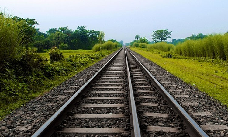 Youth dies after being hit by train in Lalmonirhat