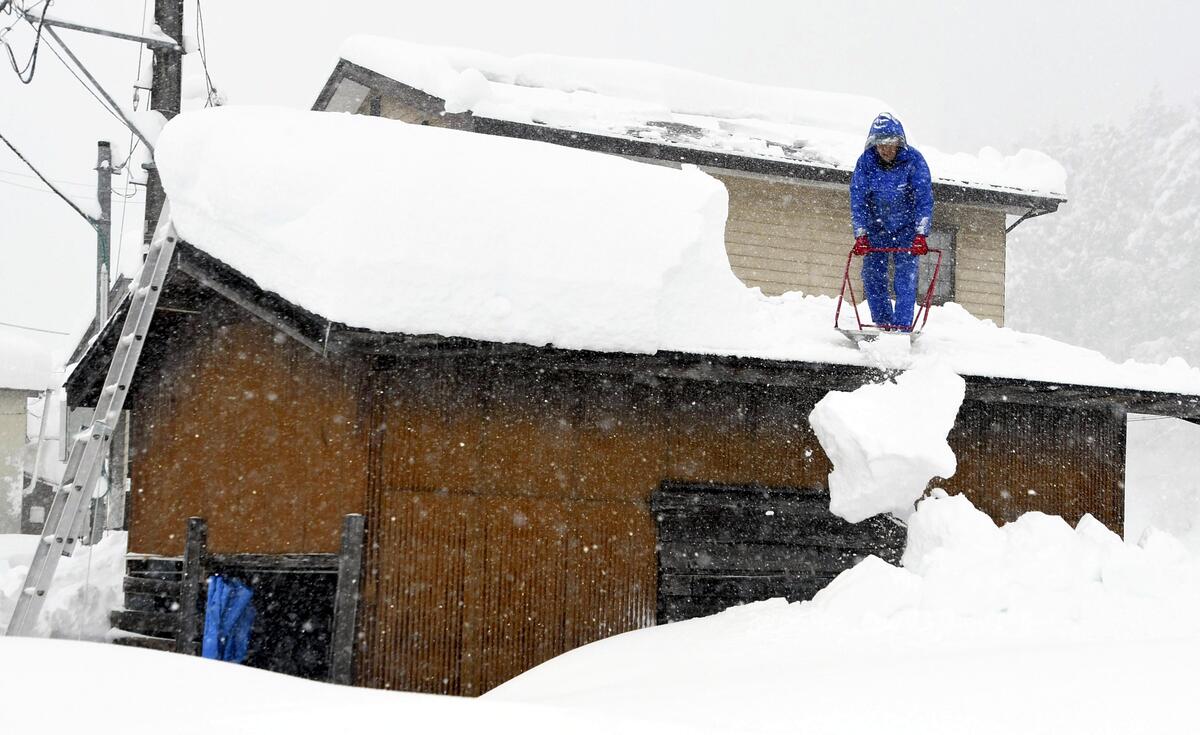 Death toll from heavy Japan snow hits 30