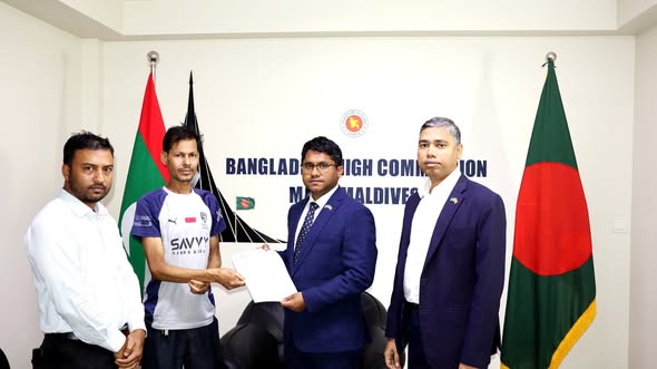 Maldives mission aids injured Bangladeshi worker’s return home